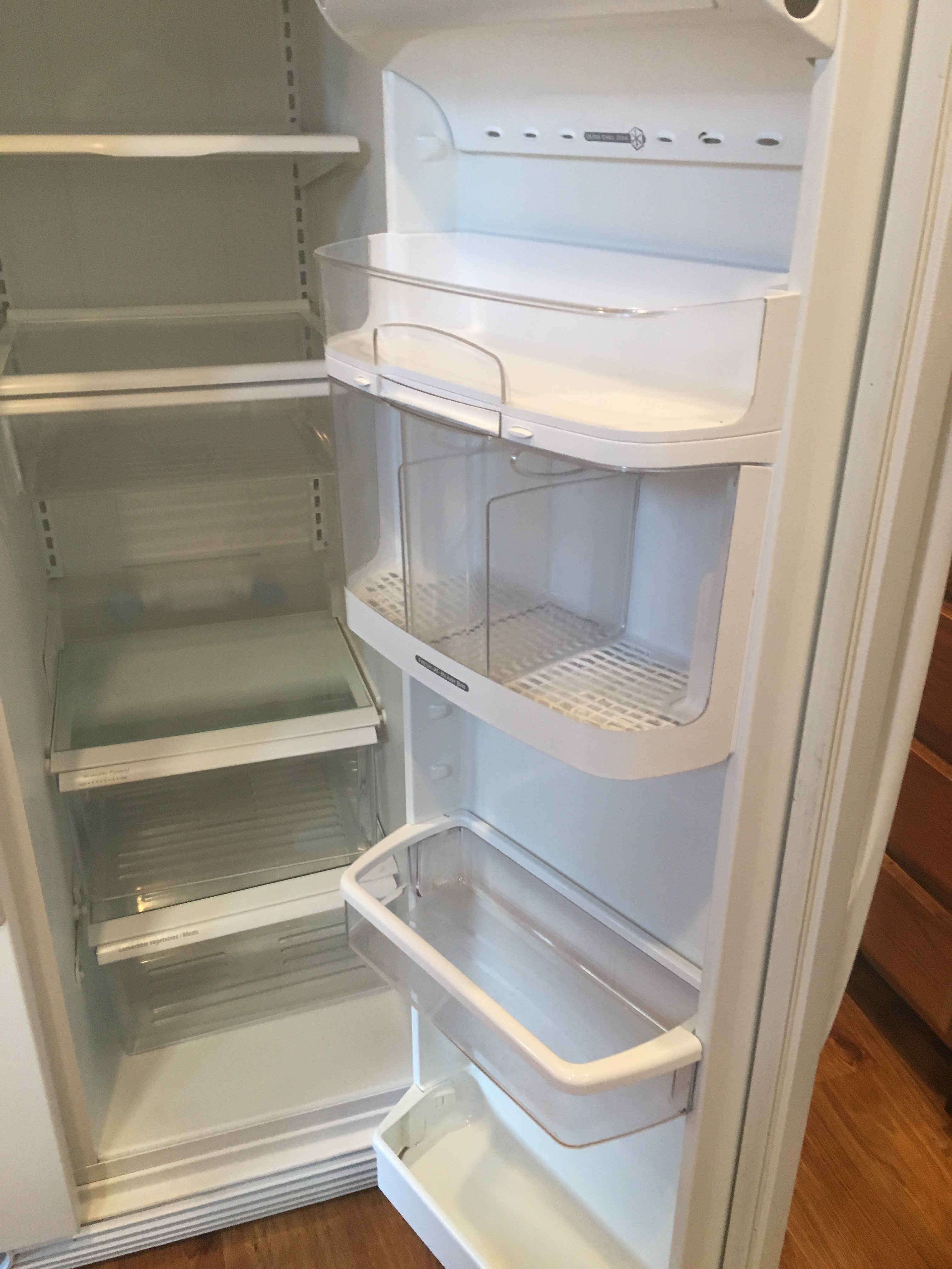 refrigerator after being cleaned